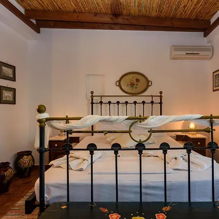 Eros Pittoresque Retreats - Perfect Location, Panoramic Seaview Koroni  Exterior photo