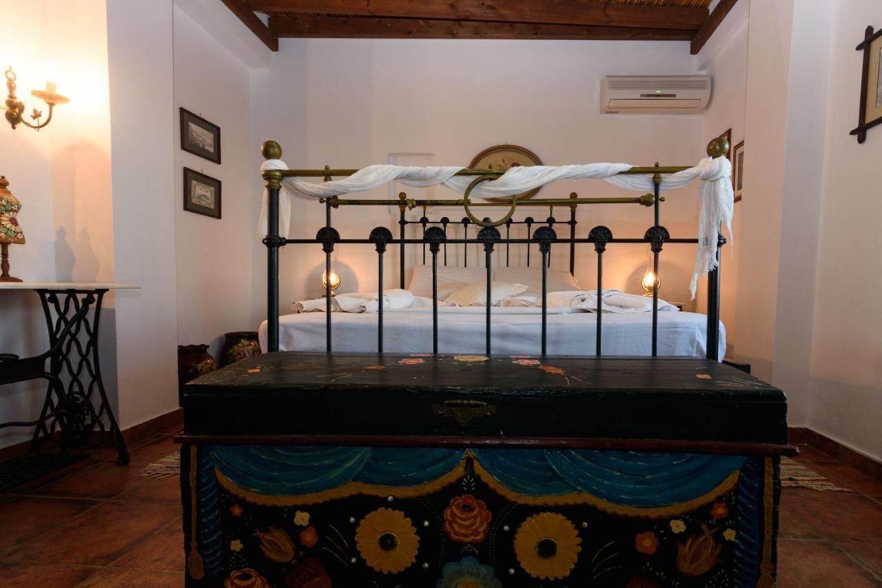 Eros Pittoresque Retreats - Perfect Location, Panoramic Seaview Holiday home Koroni (Messinia)